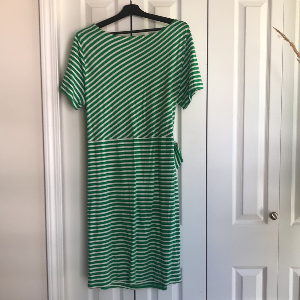 Striped green & white dress - Picture 3 of 4